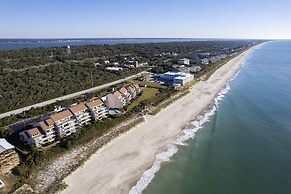 Beachwalk 205: After Dune Delight 3 Bedroom Condo by RedAwning