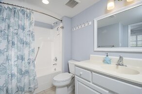 Beachwalk 205: After Dune Delight 3 Bedroom Condo by RedAwning