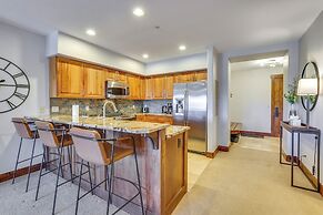 Ski-in/ski-out Breck Condo w/ Resort Perks!