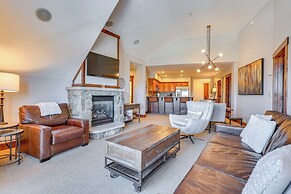 Ski-in/ski-out Breck Condo w/ Resort Perks!