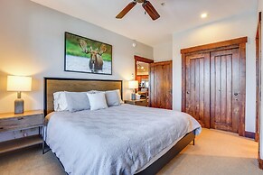Ski-in/ski-out Breck Condo w/ Resort Perks!
