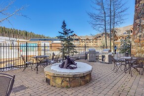 Ski-in/ski-out Breck Condo w/ Resort Perks!