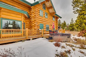 Fraser Chalet w/ Hot Tub & Mountain Views