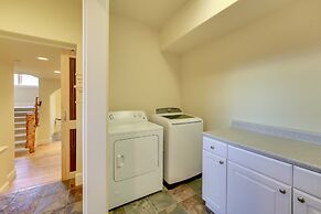 'CB Trailhouse' - Walk to Meridian Lake!