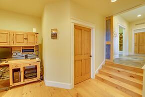 'CB Trailhouse' - Walk to Meridian Lake!