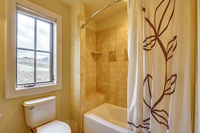 'CB Trailhouse' - Walk to Meridian Lake!