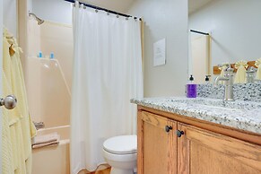 Pet-friendly Canyon Lake Home ~ 3 Mi to Water!