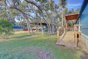 Pet-friendly Canyon Lake Home ~ 3 Mi to Water!