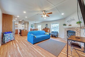 Pet-friendly Canyon Lake Home ~ 3 Mi to Water!