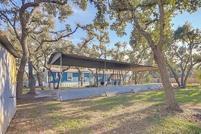 Pet-friendly Canyon Lake Home ~ 3 Mi to Water!