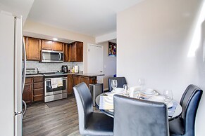 18 Mi to Dtwn Denver: Aurora Home w/ Balcony