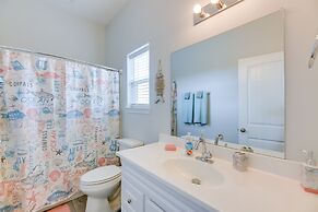 Community Pool Access & Bay View: Rockport Home!