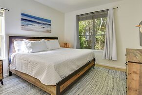 Prime Miramar Beach Getaway w/ Pool Access!