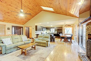 Marble Vacation Rental w/ Hot Tub & Fire Pit