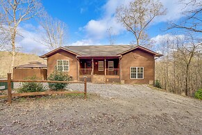 Marble Vacation Rental w/ Hot Tub & Fire Pit