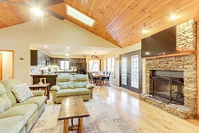 Marble Vacation Rental w/ Hot Tub & Fire Pit