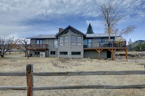 Spacious Hotchkiss Home w/ Stunning Mountain Views