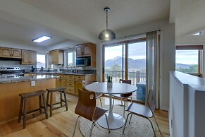 Spacious Hotchkiss Home w/ Stunning Mountain Views