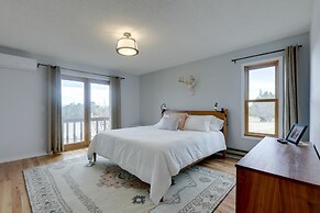 Spacious Hotchkiss Home w/ Stunning Mountain Views