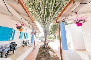 Holiday Eolie Village