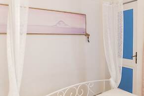 Holiday Eolie Village