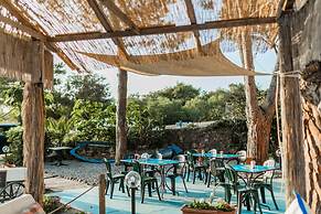 Holiday Eolie Village