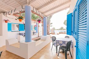 Holiday Eolie Village