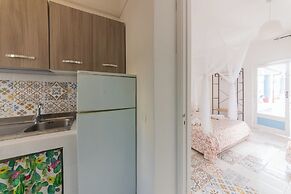 Holiday Eolie Village