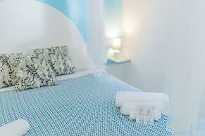 Holiday Eolie Village