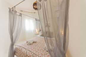 Holiday Eolie Village