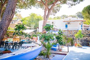 Holiday Eolie Village