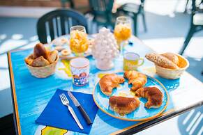 Holiday Eolie Village