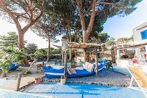 Holiday Eolie Village