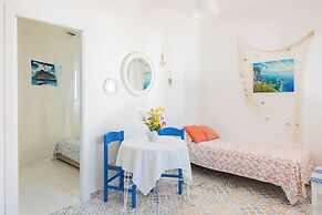 Holiday Eolie Village