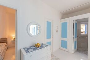 Holiday Eolie Village