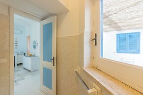 Holiday Eolie Village