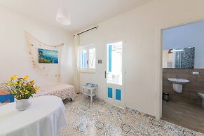 Holiday Eolie Village