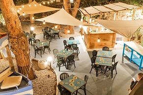 Holiday Eolie Village