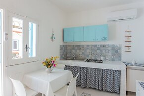 Holiday Eolie Village