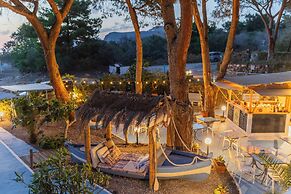 Holiday Eolie Village