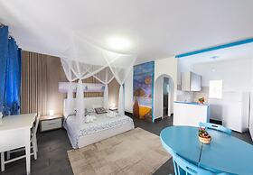 Holiday Eolie Village