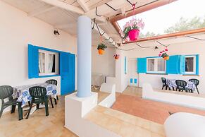 Holiday Eolie Village