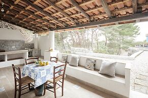 Holiday Eolie Village