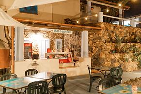 Holiday Eolie Village