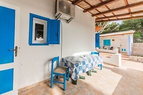 Holiday Eolie Village