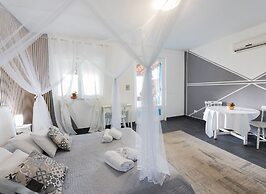 Holiday Eolie Village