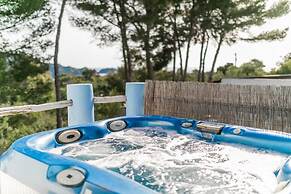 Holiday Eolie Village