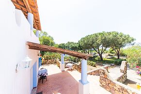 Holiday Eolie Village