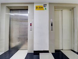 OYO Life 92910 Apartemen Tamansari Panoramic By Tira