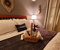 The Pause Bed & Breakfast